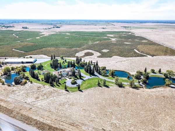 Estate on 50 Acres
