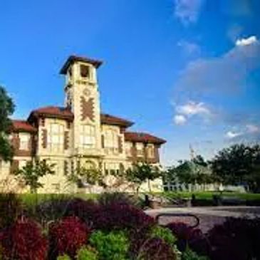 Historic Lake Charles horse drawn tours.