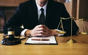 4E to Turn into an Advocate: Schooling, Entrance, Enrolment & Ethics