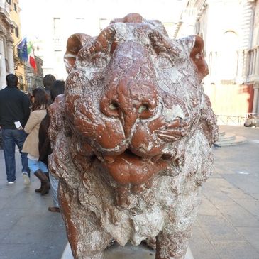 LION - VENICE
