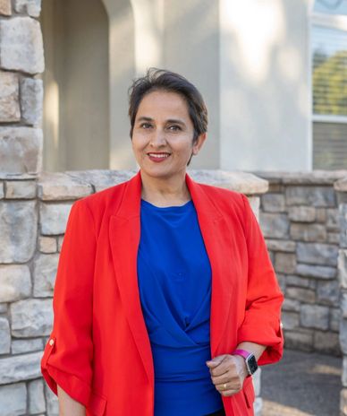 DRE-01900102
sunita@merchiarealty.com
Broker
Cell-408916-6135