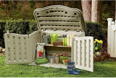 Rubbermaid Small Horizontal Resin Weather Resistant Outdoor Storage Shed