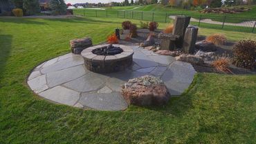 Flagstone Garden Feature by Paver Pro of Idaho