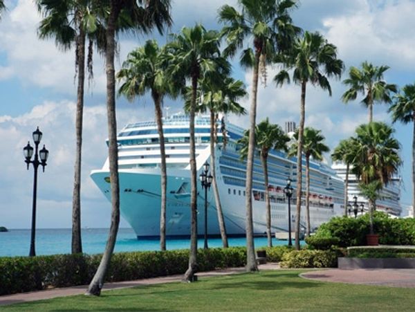 Cruiseship port