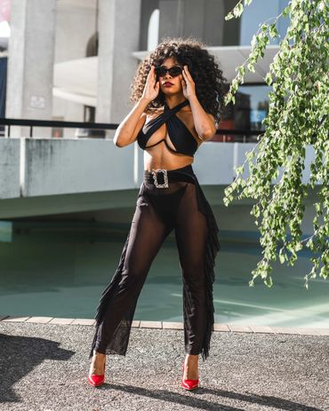 vancouver fashion photographer, british columbia lifestyle photography, street black girl style 