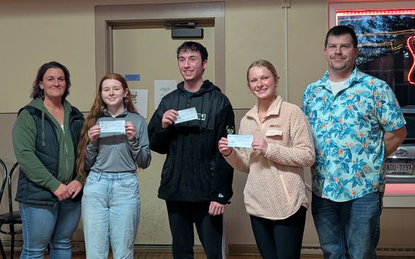 Scholarship recipients from 2024/25.