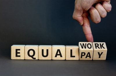 Pay Equity and Pay Transparency. Equal Pay for Equal work