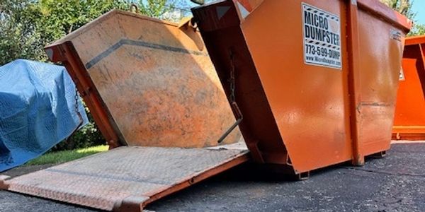 3.5-yard DIRT Dumpster in a Glenview driveway