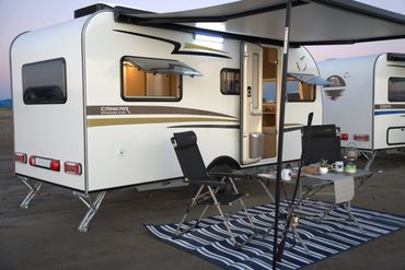 Cankar Bussiness 4700
Karavan
Çekme Karavan