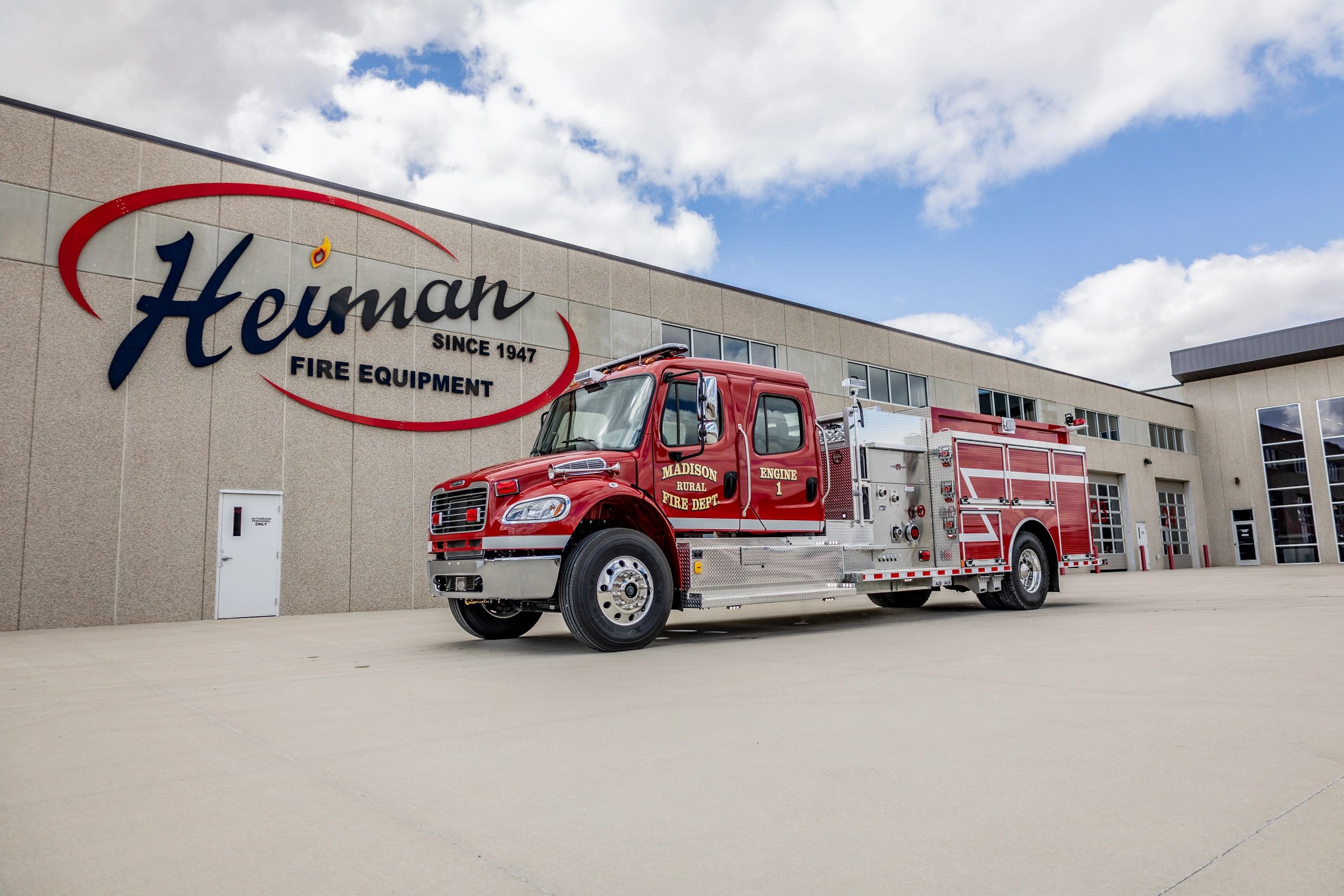 Madison, SD Fire Dept. Rosenbauer Pumper