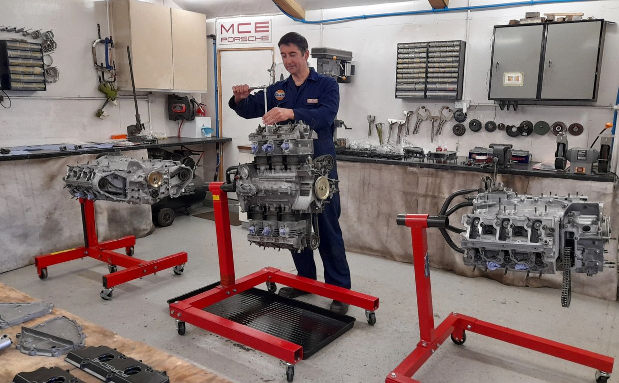 Porsche engine build experience (including Cosworth engine build and design expertise)