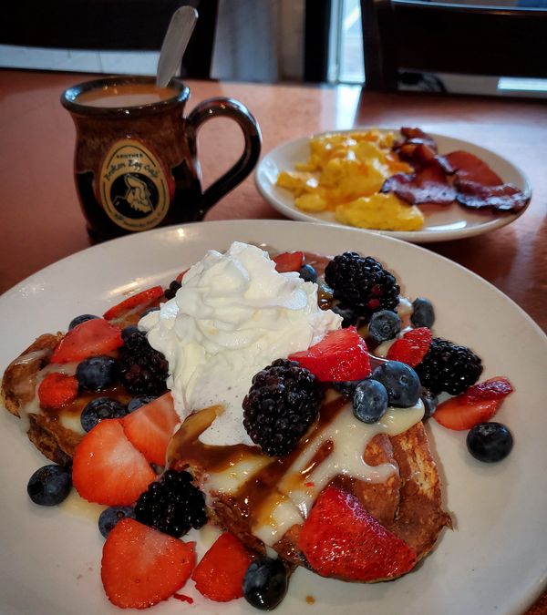 Another Broken Egg Cafe Has The Best Cinnamon Roll French Toast I've Ever Had!!!