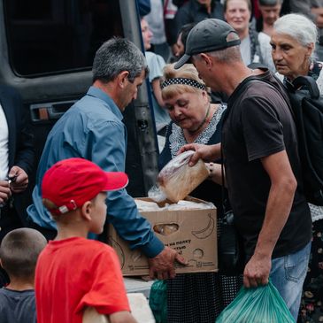 Agape Ministries of Ukraine feeds orphans widows elderly in rural Ukraine www.DonateToUkraine.org