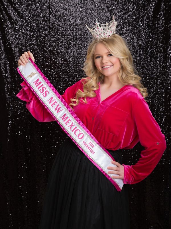 Empowerment, service, leadership, sisterhood, volunteer, impact, sponsors, Miss New Mexico Volunteert