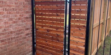 Custom Fence Service near League City, TX