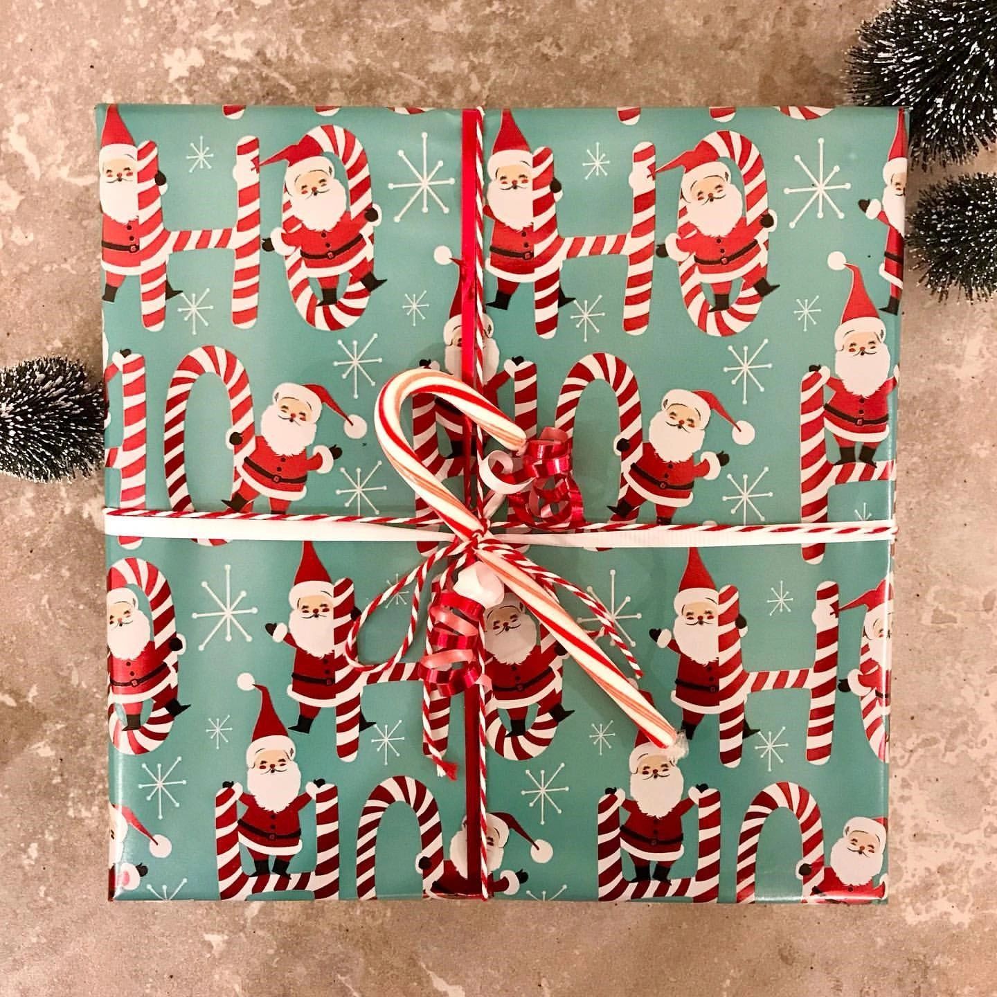 The Art of Gift Wrapping — Tips & Tricks for a Successful Holiday