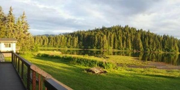 A panoramic view from the back deck!