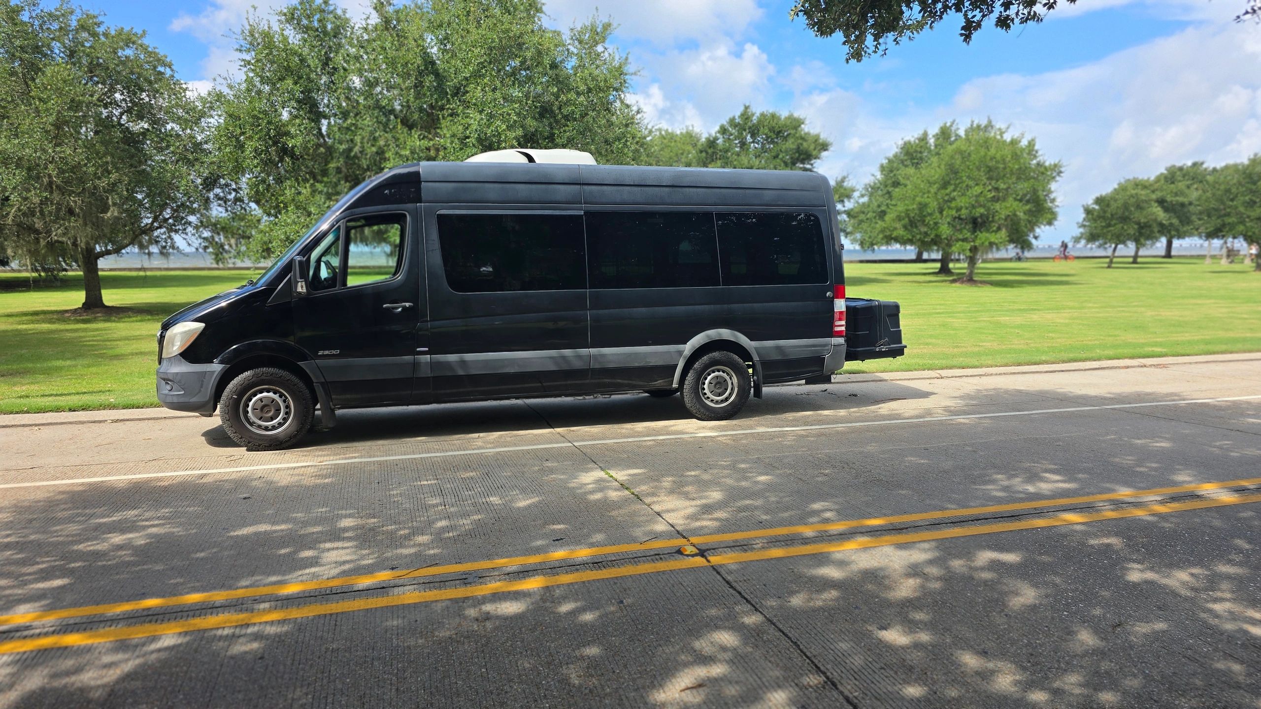 At Americas we exclusively use custom designed transport vehicles to transport your pets. 