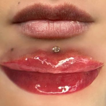 Before and after photo of lip blushing for permanent makeup, a form of Cosmetic Tattooing. 