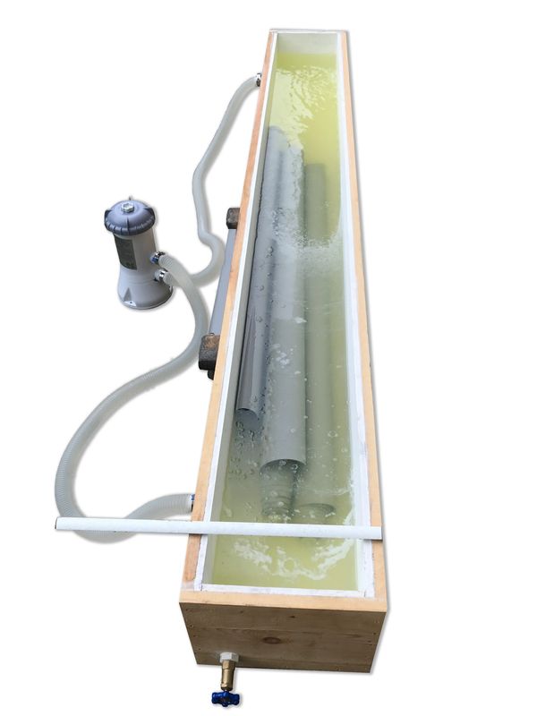 Cleaning shades.
Washing shades process.
Pre-wash soak in high temperature disinfectant solution. 