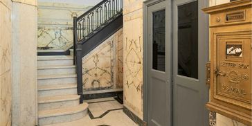 Historic charm in this beautiful entryway