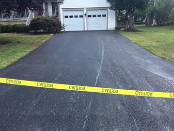 9.5mm Asphalt driveway in Poolesville, Maryland