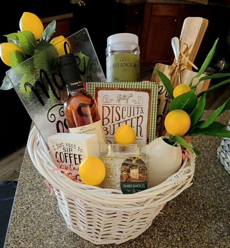 Gift Baskets by Julie's Logo