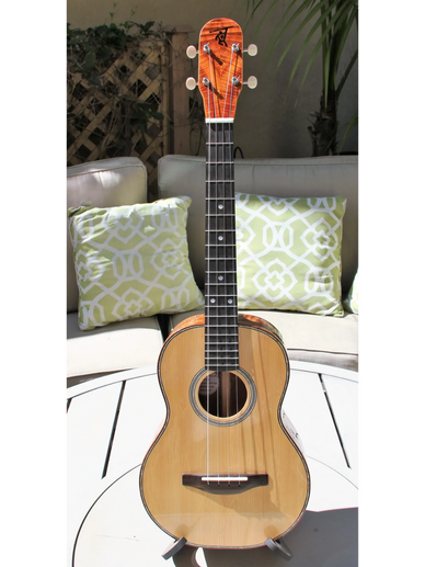 Redwood Soprano Ukulele Rosa « Ukulele