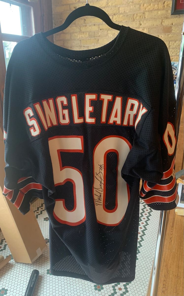 Framed Mike Singletary Autographed Signed Chicago Bears Jersey Bas Holo