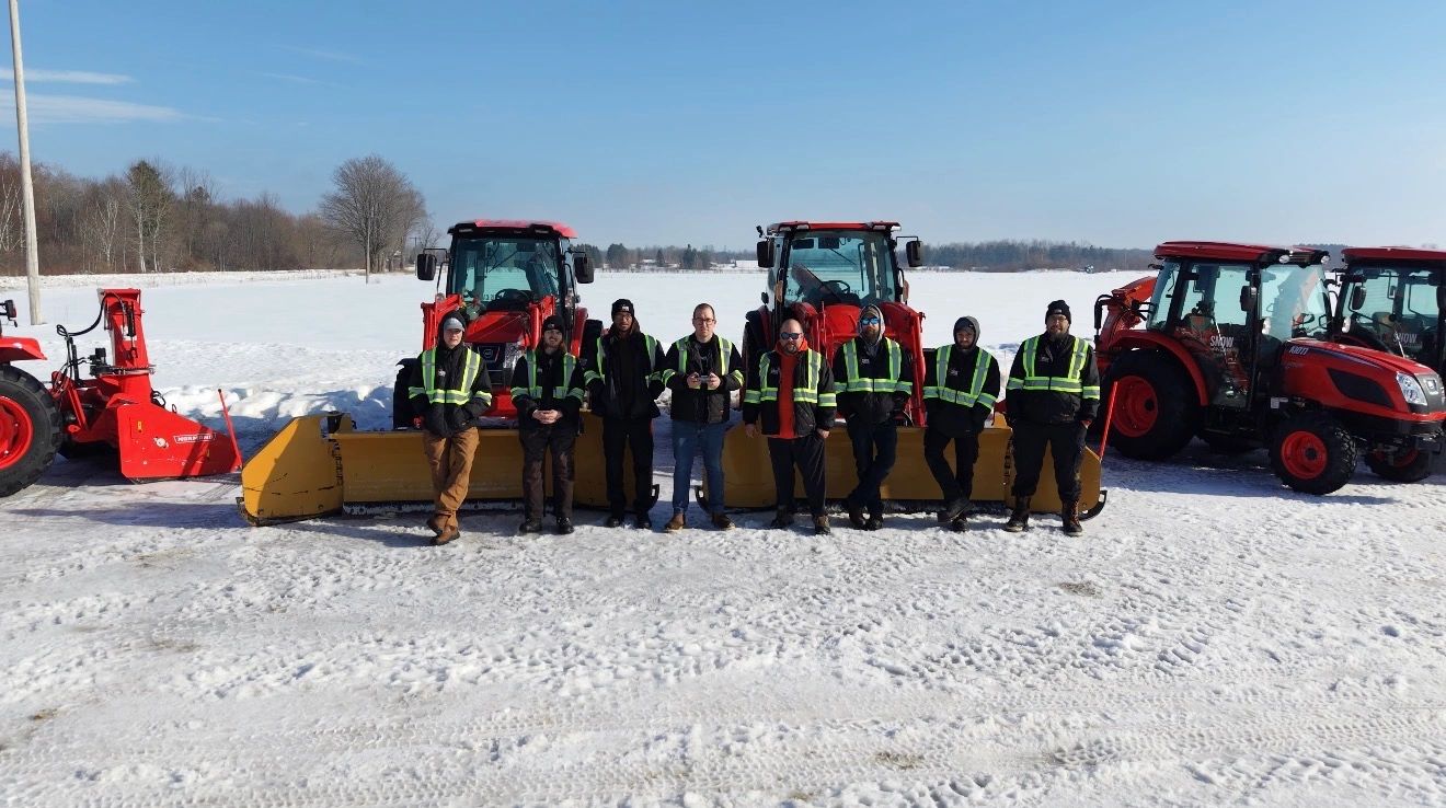 Snow Angus team and fleet