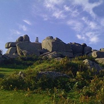 Great Views of Helman Tor on The Saints Way & Cornwall Cycle Network near Eden Project, Camel Trail & Cornish Coast ideal for Walking.