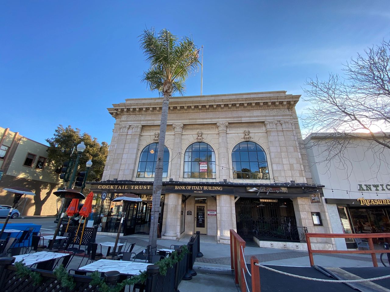 Bank of Italy Cocktail Trust