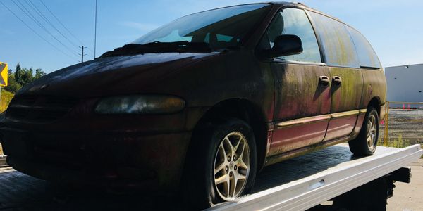 We want to emphasize that our services go beyond simply removing old junk cars – 