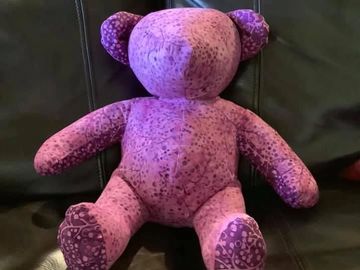 17” Stuff Teddy Bear
Great gift for a child or Give the gift of a memory bear