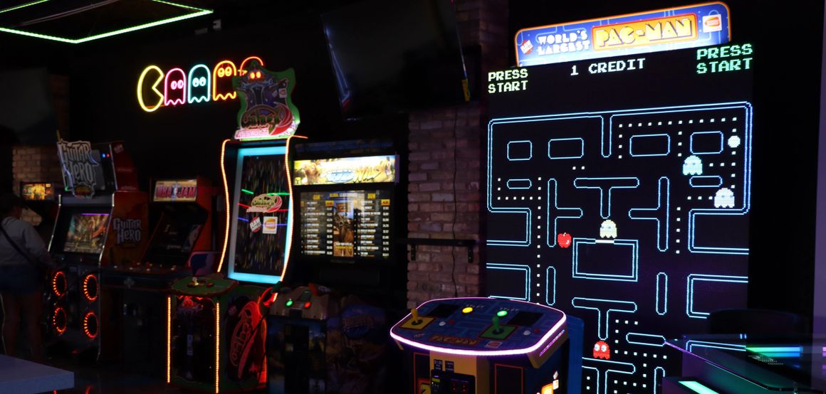 Reset Arcade Bar photo