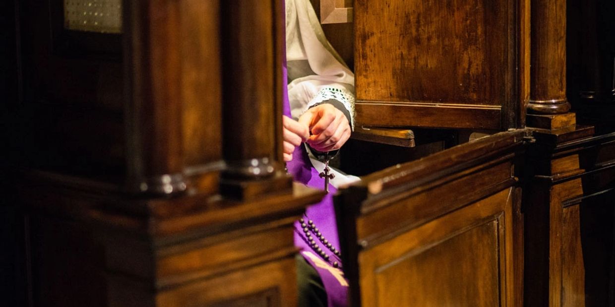 Image of the confessional.