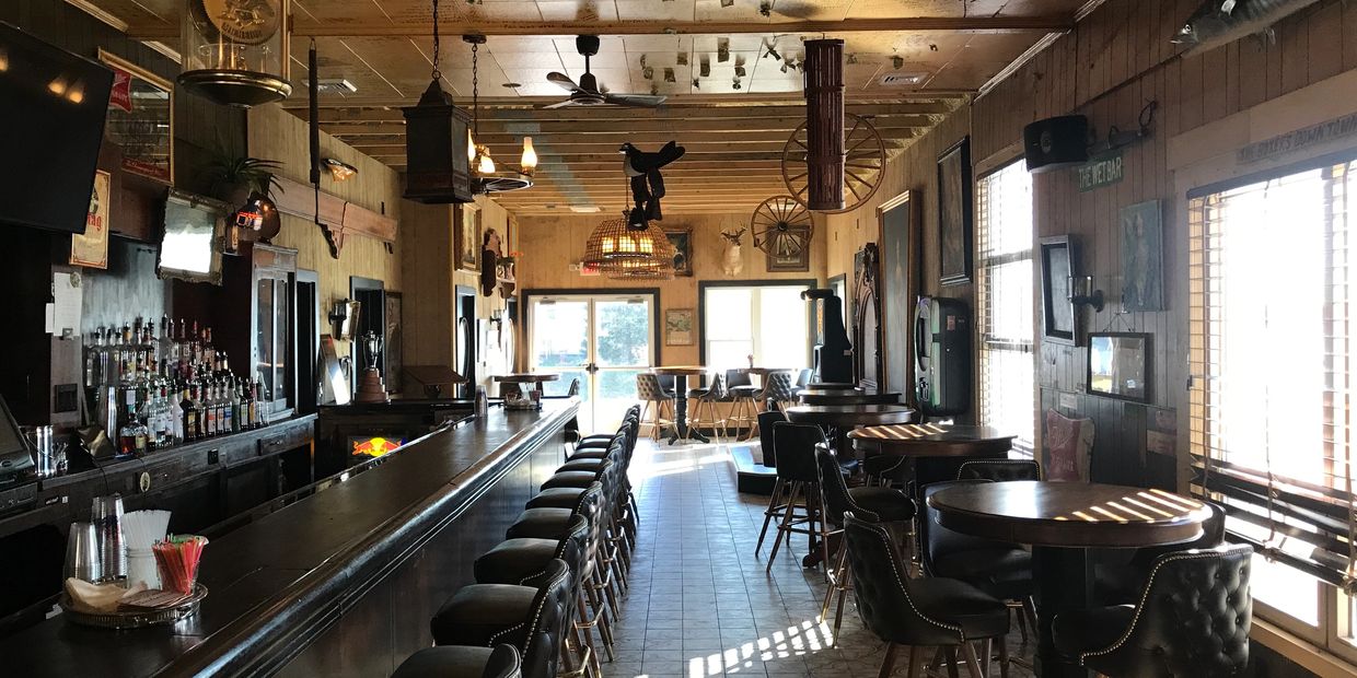 Bar, Tavern The Bloody Bucket Saloon Grafton, Illinois