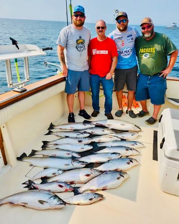 Port Washington, Wisconsin
Port Washington, WI
Salmon Trout Fishing
Charter
Cdcharters
Lake Michigan