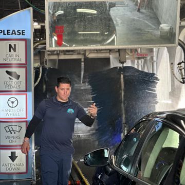 Valencia car wash