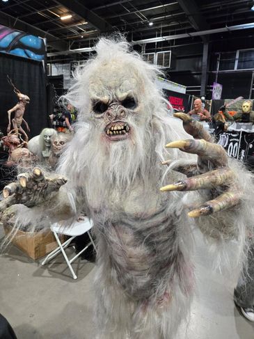 Check out a A Christmas to Dismember at the Mesa Convention Center, Saturday November 29, 2025!