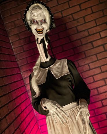 If you like scary, halloween and horror themed props and unique gifts, stop by Terror Trader in AZ.