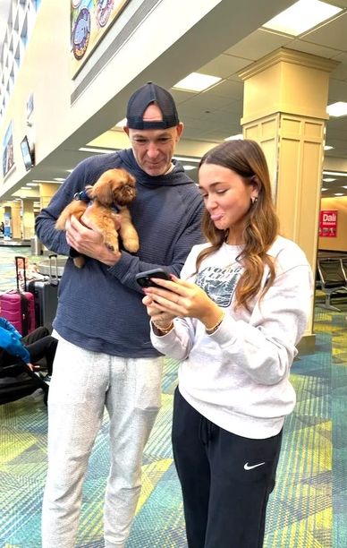 A Shih Tzu puppy delivered to Tampa, Florida by Pup-Tzu WNC's nationwide delivery.