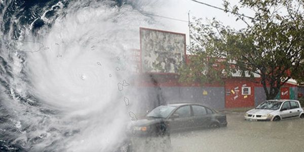 Hurricane Ian hits Florida causing severe flooding and water damage 