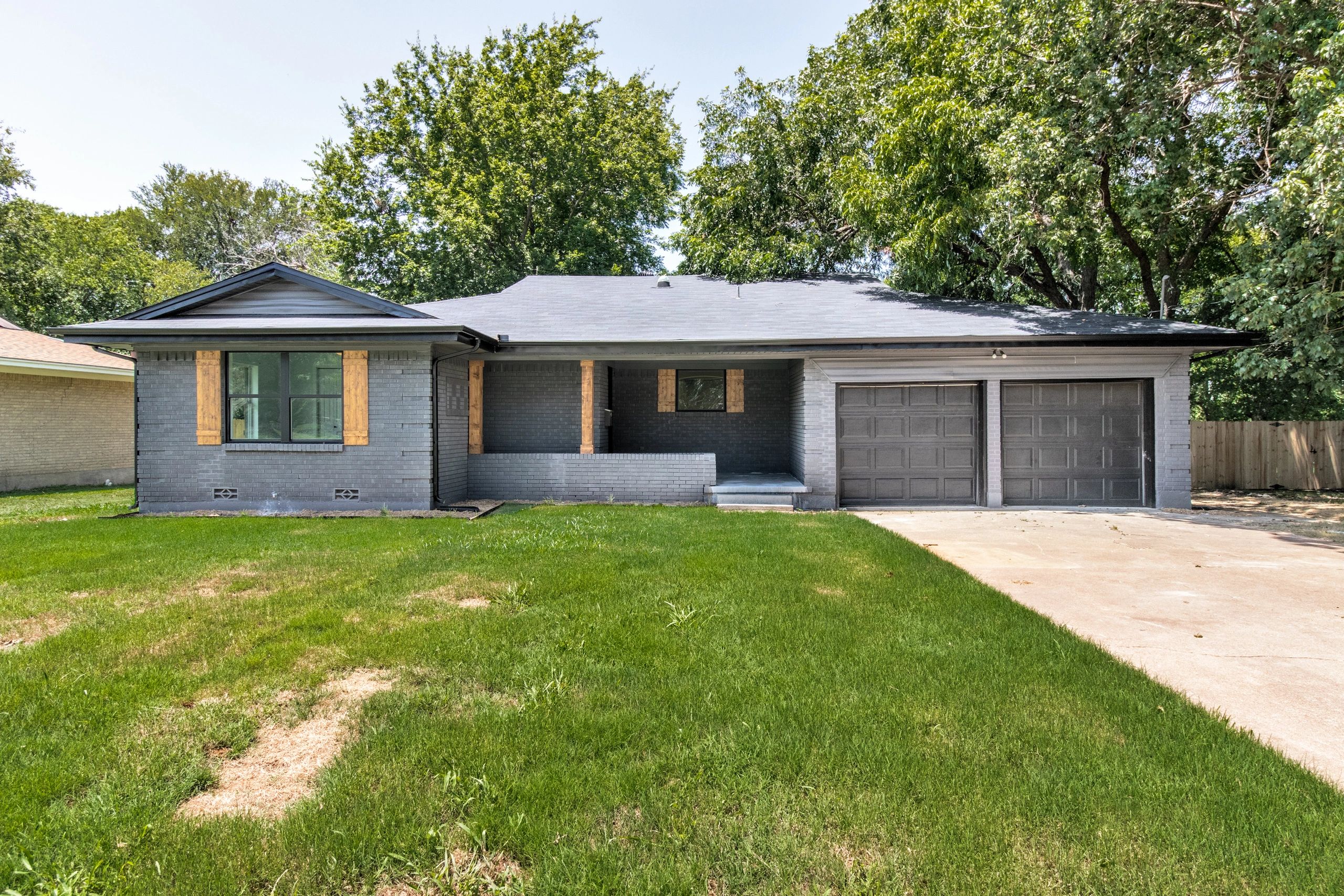1010 Grant, Sherman, TX