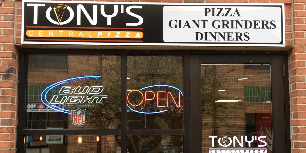 Tony's Central Pizza Restaurant Appearance and Entrance in New Britain, Connecticut