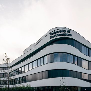 Modern, secure and fully furnished student accommodation in Northampton for international students n