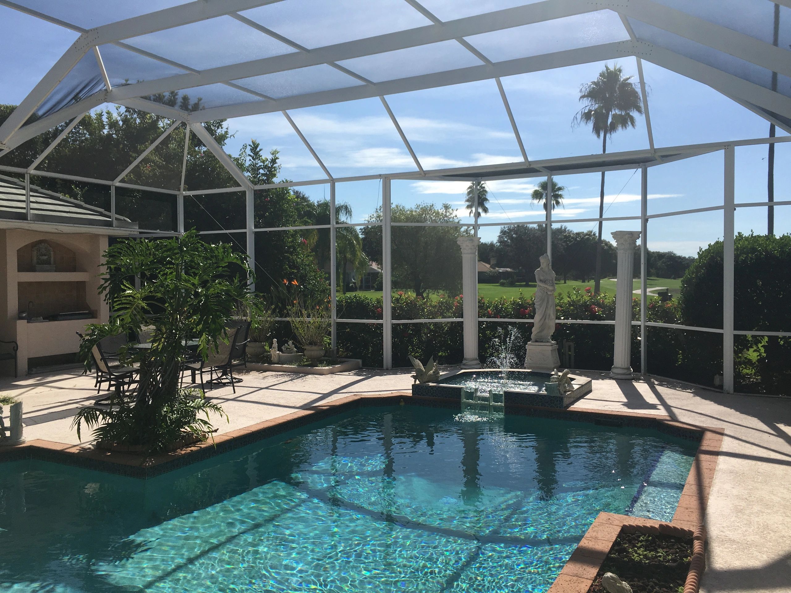 Pool Enclosure from white to bronze