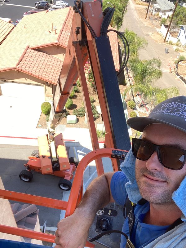 Boom lift certified