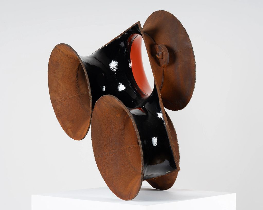 Afterburner
2025
588 weathering steel, enamel paint
38 x 38 x 21 inches