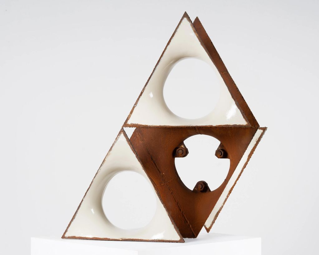 Ghost Ship
2025
588 weathering steel, enamel paint
41 x 36 x 16 inches